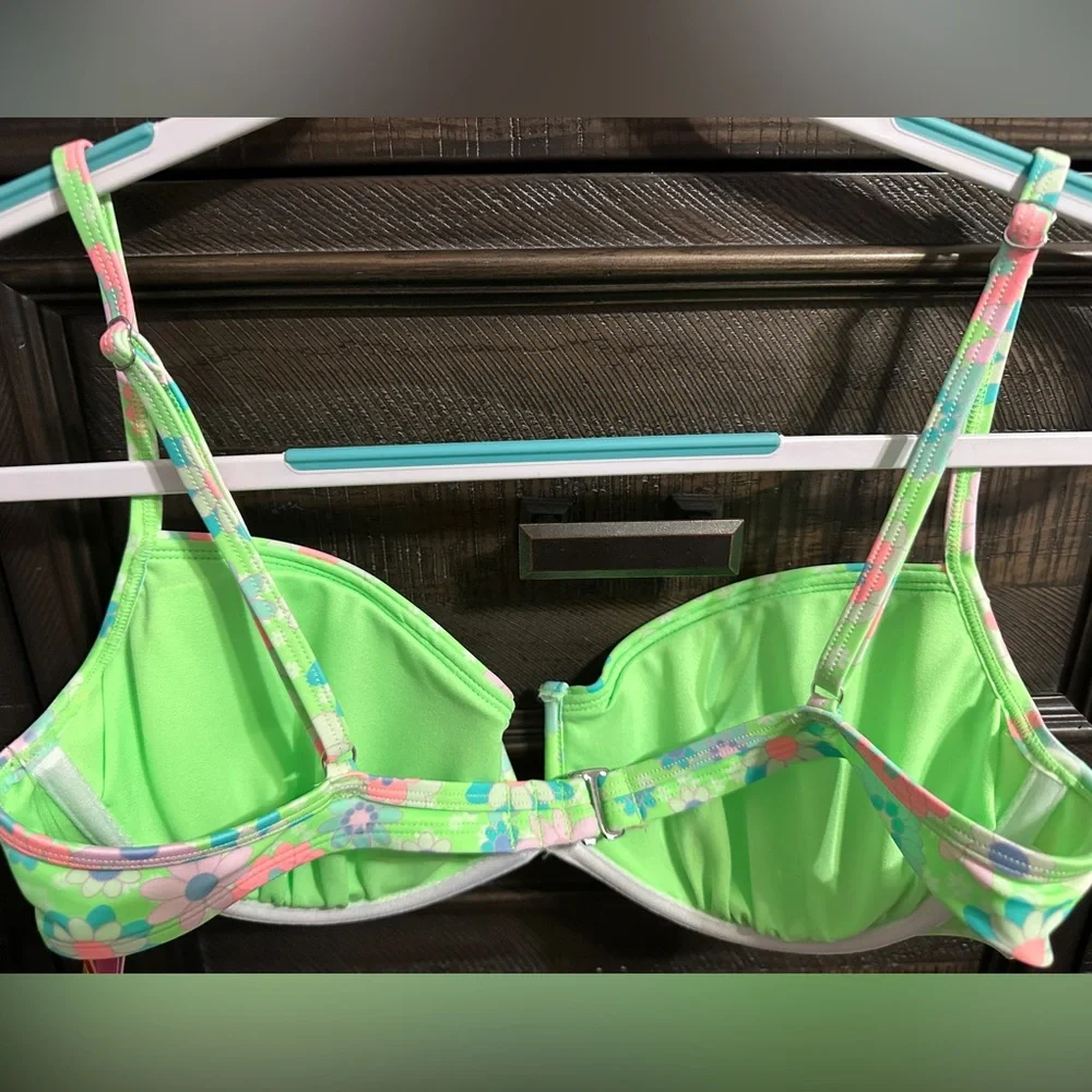 bikini top - Picture 2 of 5